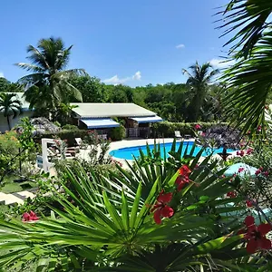 Appart hôtel Au Village De Menard ***