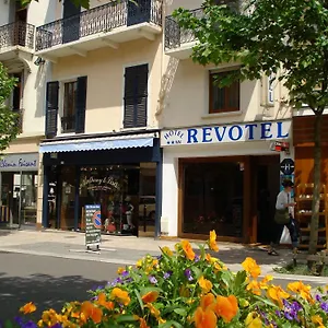 Hotel Revotel **
